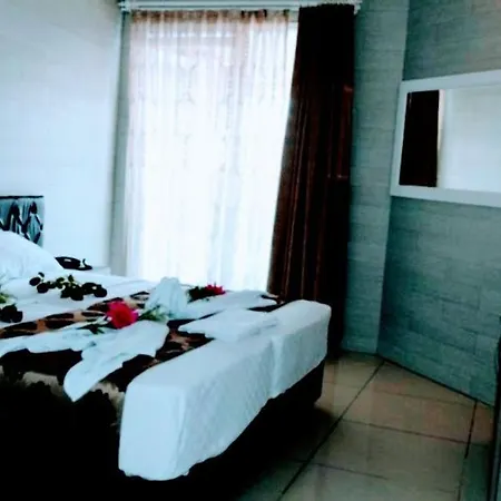 Amazing Kleopatra 200M Beach And 500M City Center Apartament *